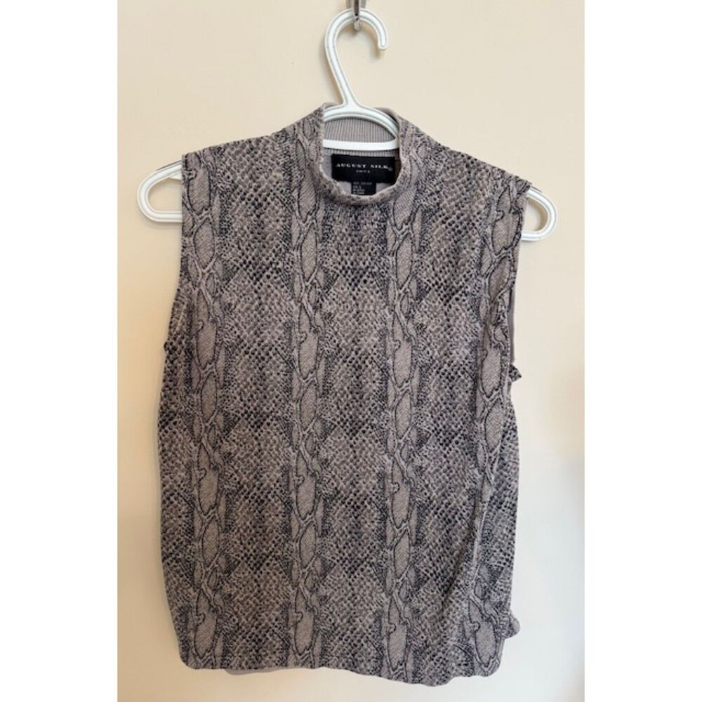 August Silk sleeveless turtleneck - size Large